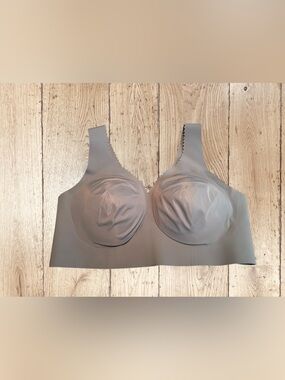 Evelyn & Bobbie Evelyn Gray Bra L